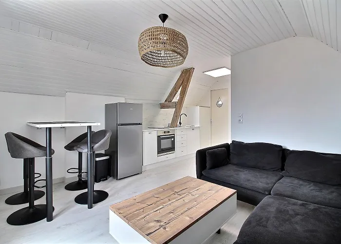 Appt Cosy 4 Personnes A 2 Min A Pied Plage Et Commerces